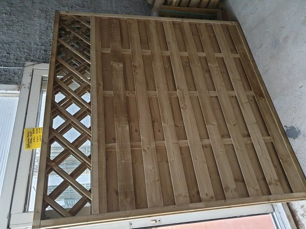 Holzzaunelemente mit Gitter Breite 1,79 X 1,80 m